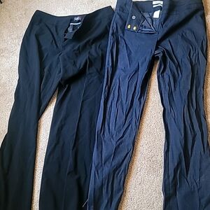 Bundle of 2 pants size 8